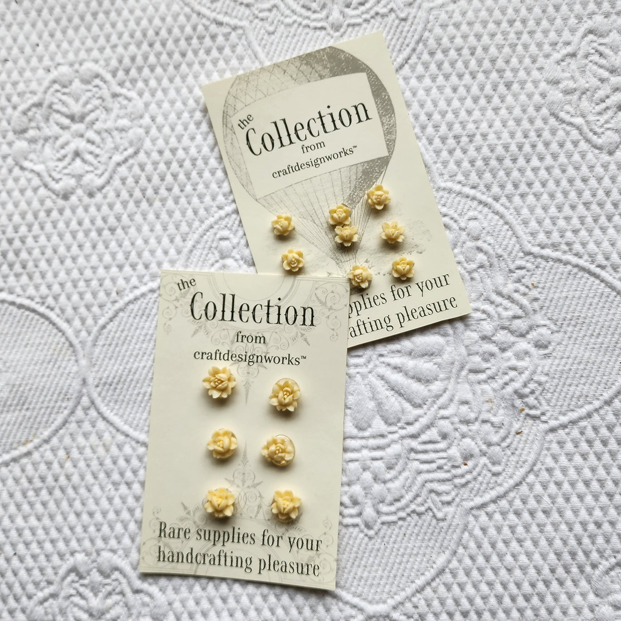 Faux Ivory Vintage Providence Small Cabochons